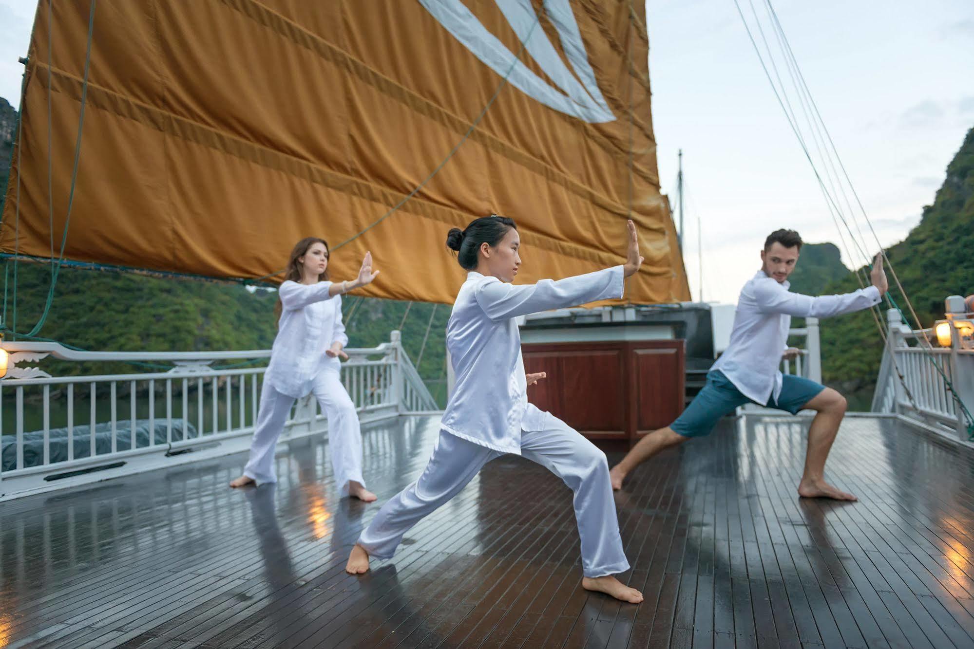 Paradise Peak Cruise Ha Long Luaran gambar
